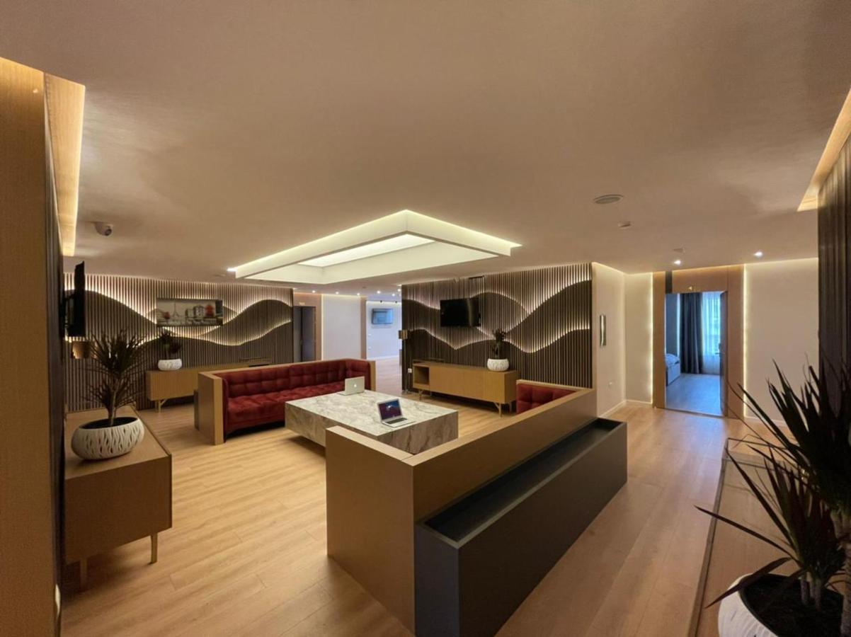 Hotel Colis Kamez Екстер'єр фото