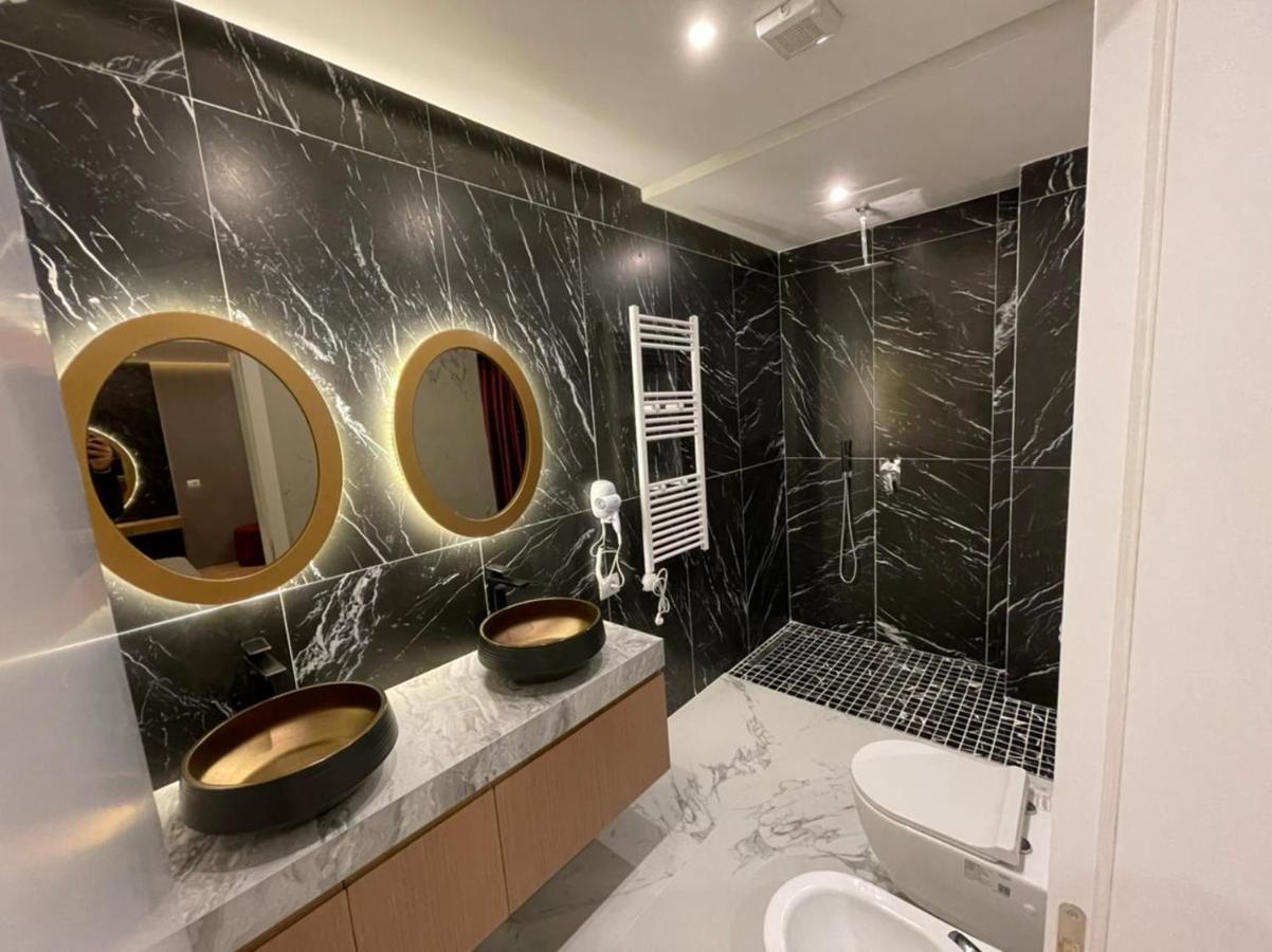 Hotel Colis Kamez Екстер'єр фото