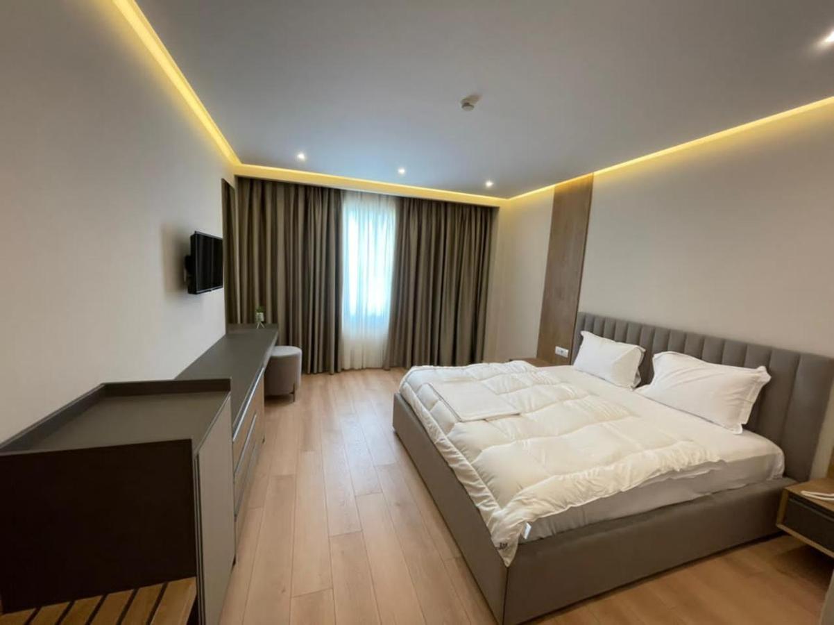Hotel Colis Kamez Екстер'єр фото
