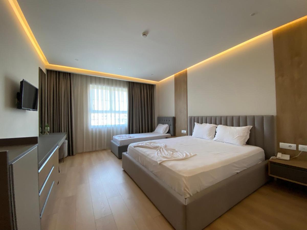 Hotel Colis Kamez Екстер'єр фото