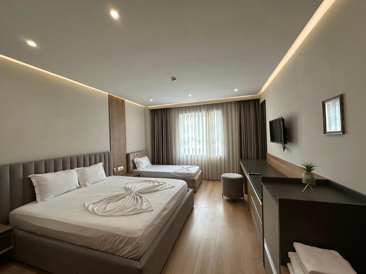Hotel Colis Kamez Екстер'єр фото