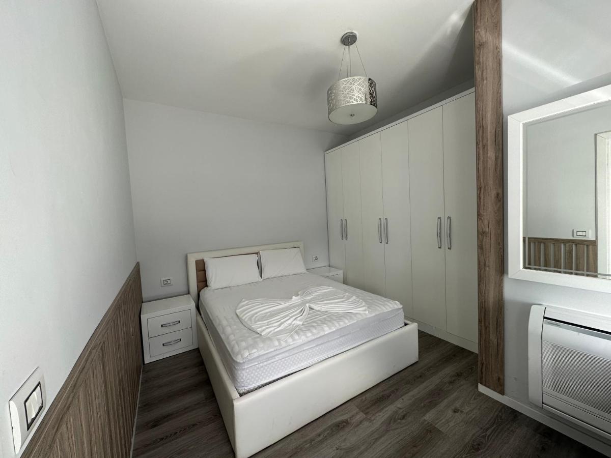 Hotel Colis Kamez Екстер'єр фото