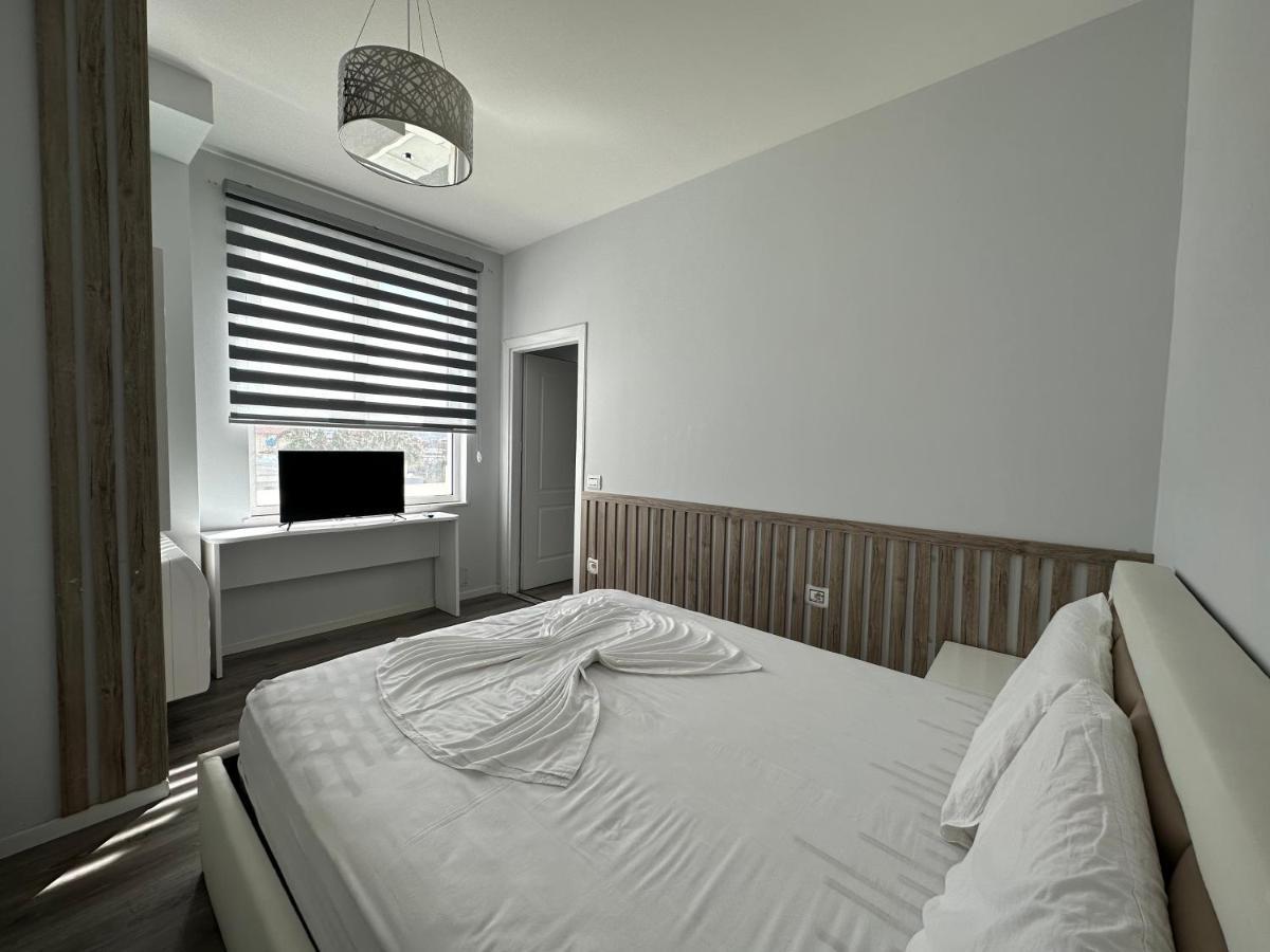 Hotel Colis Kamez Екстер'єр фото