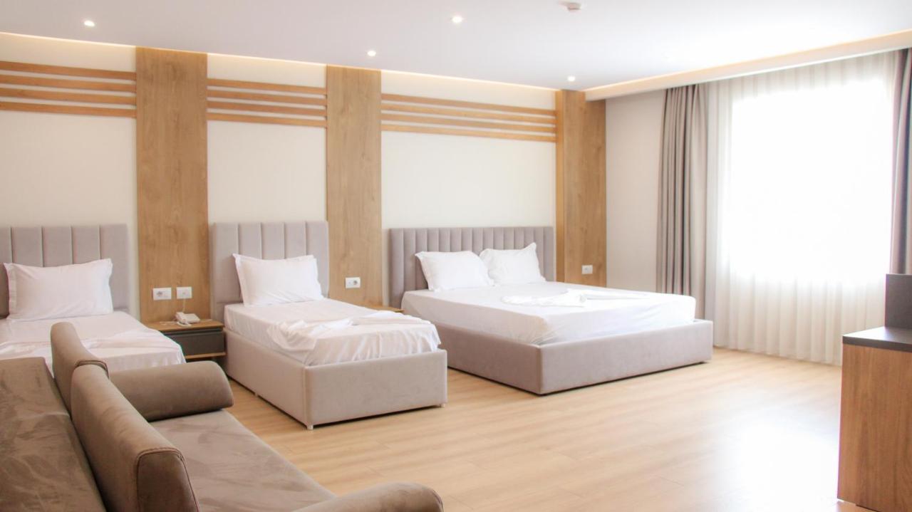 Hotel Colis Kamez Екстер'єр фото