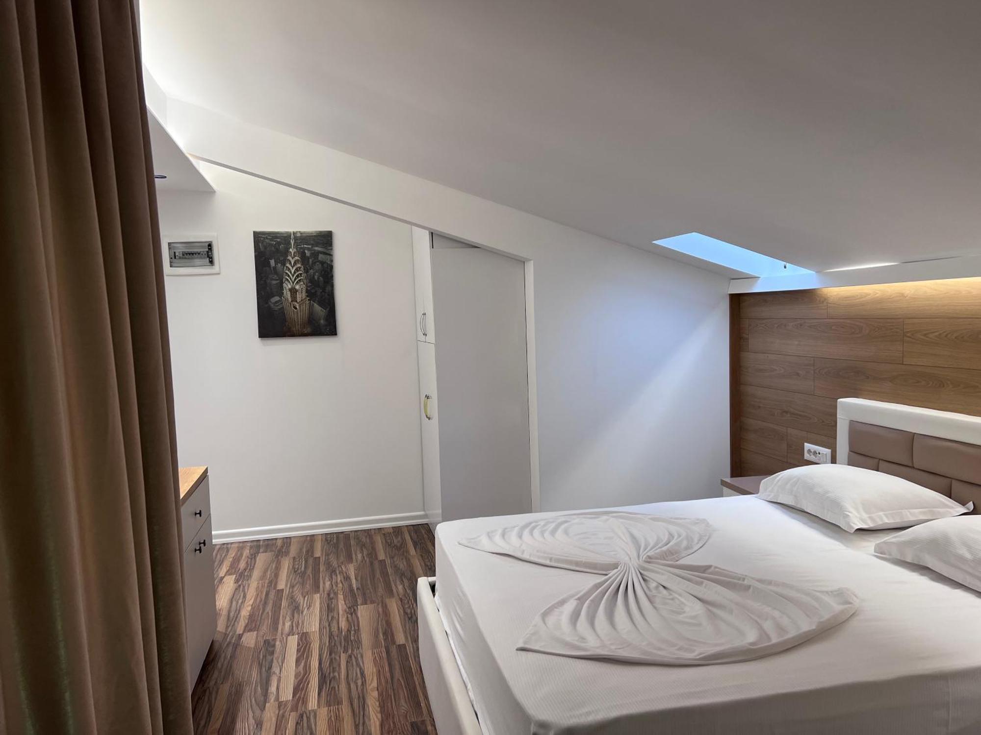 Hotel Colis Kamez Екстер'єр фото