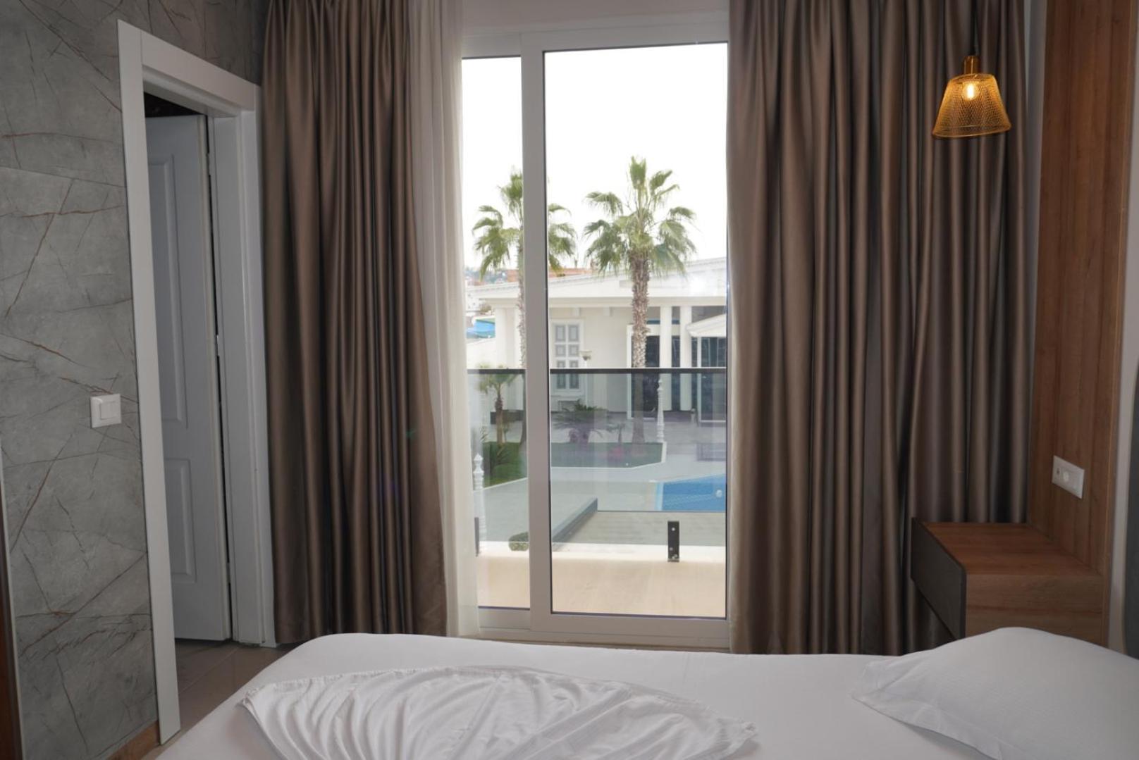 Hotel Colis Kamez Екстер'єр фото